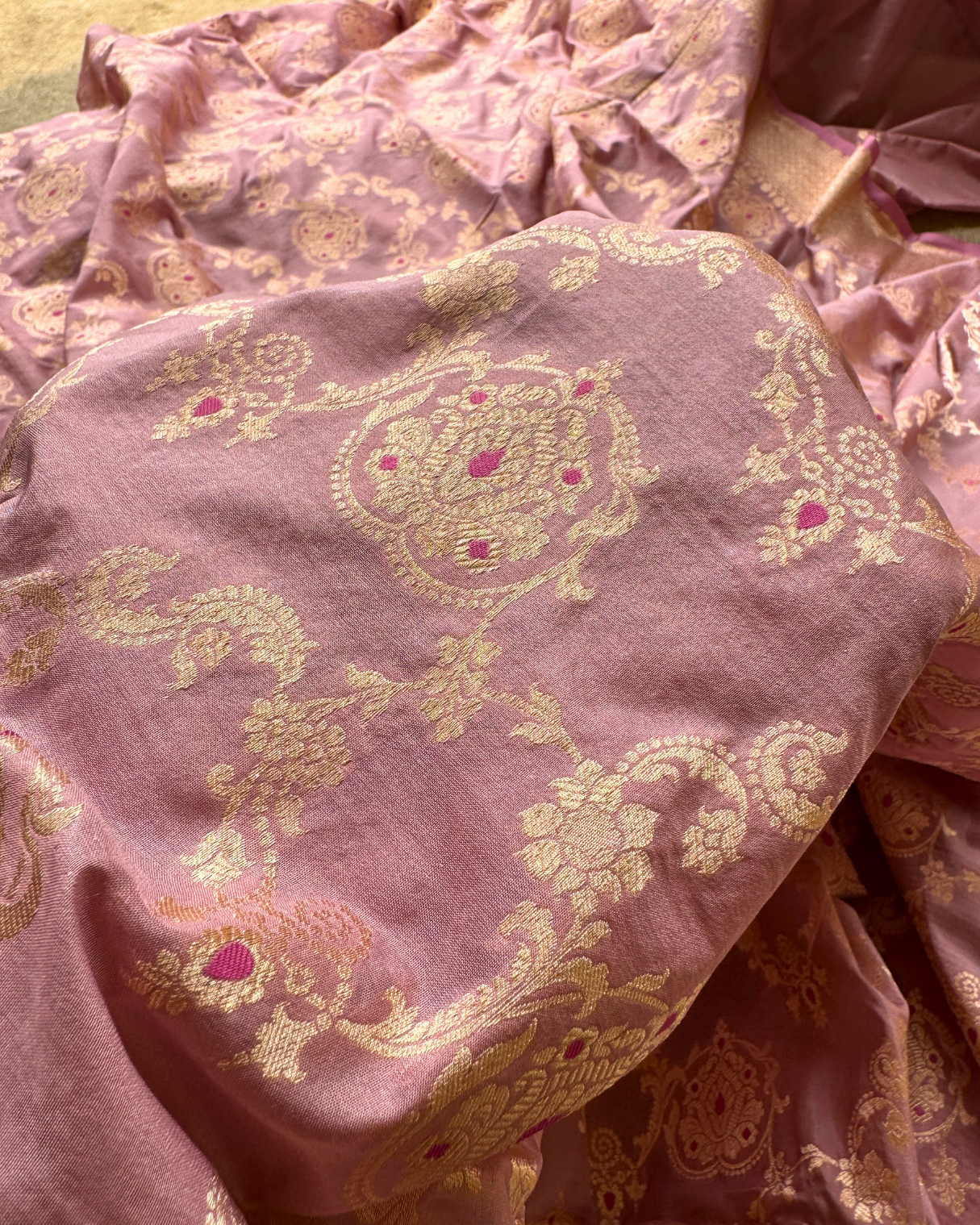 Pink Pure Banarasi Katan Silk Saree