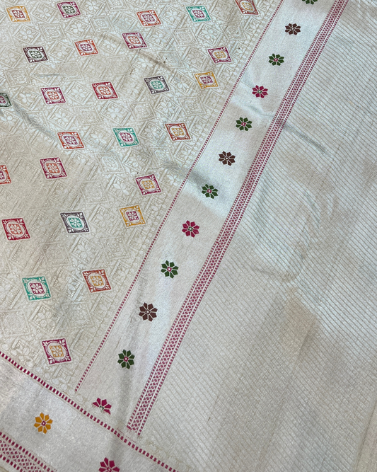 Off-White Tissue Tusser Georgette Banarasi Saree
