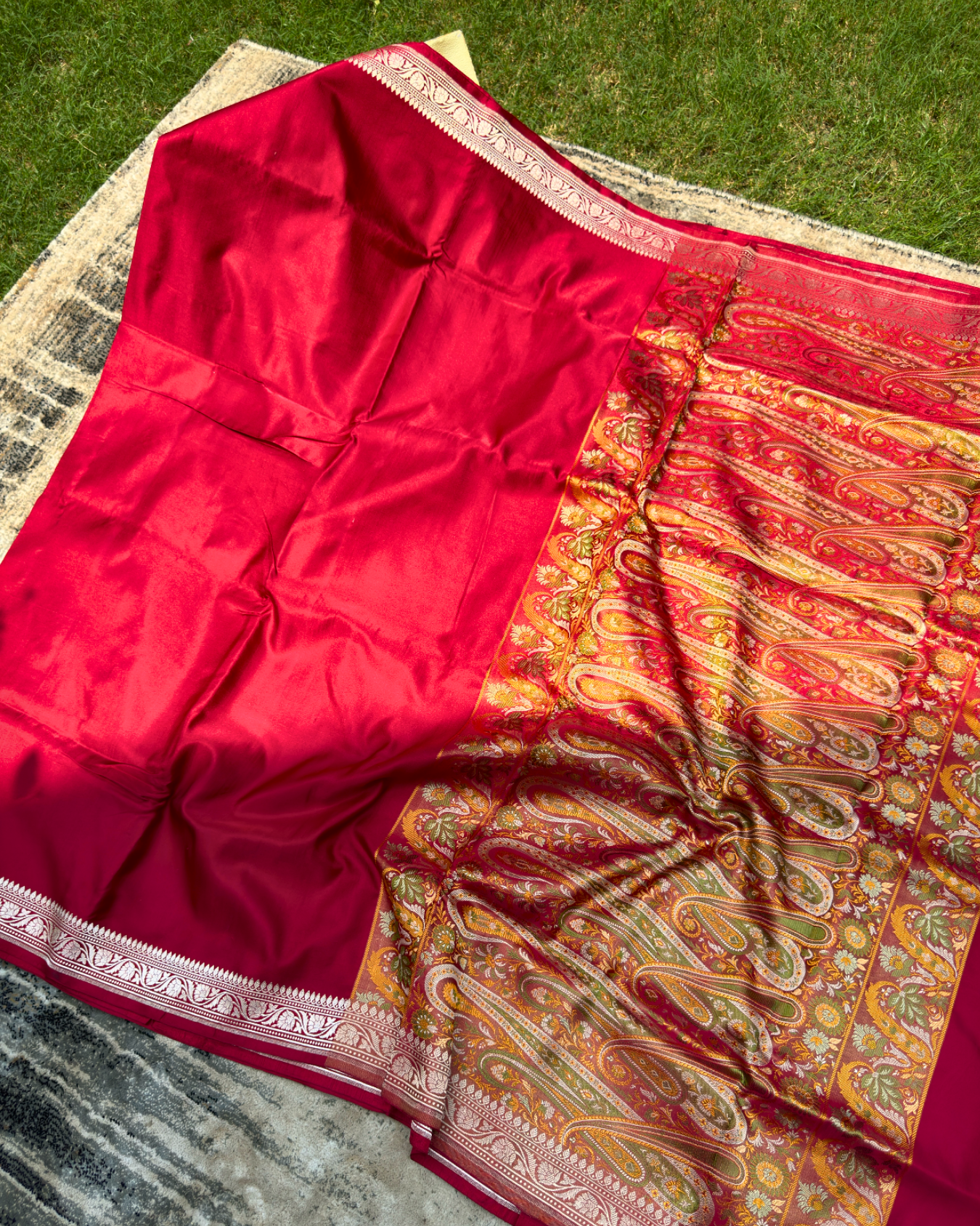 Red Pure Handloom Banarasi Mashru Silk Saree