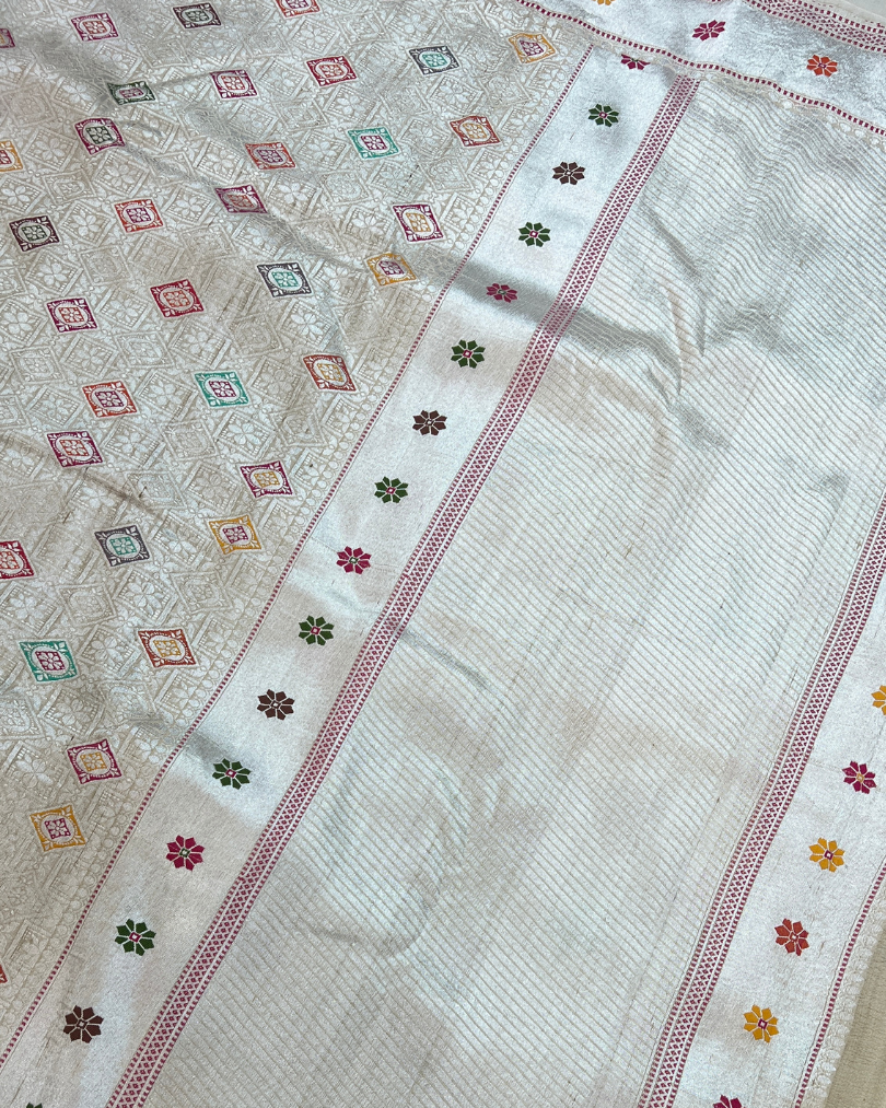 Off-White Tissue Tusser Georgette Banarasi Saree