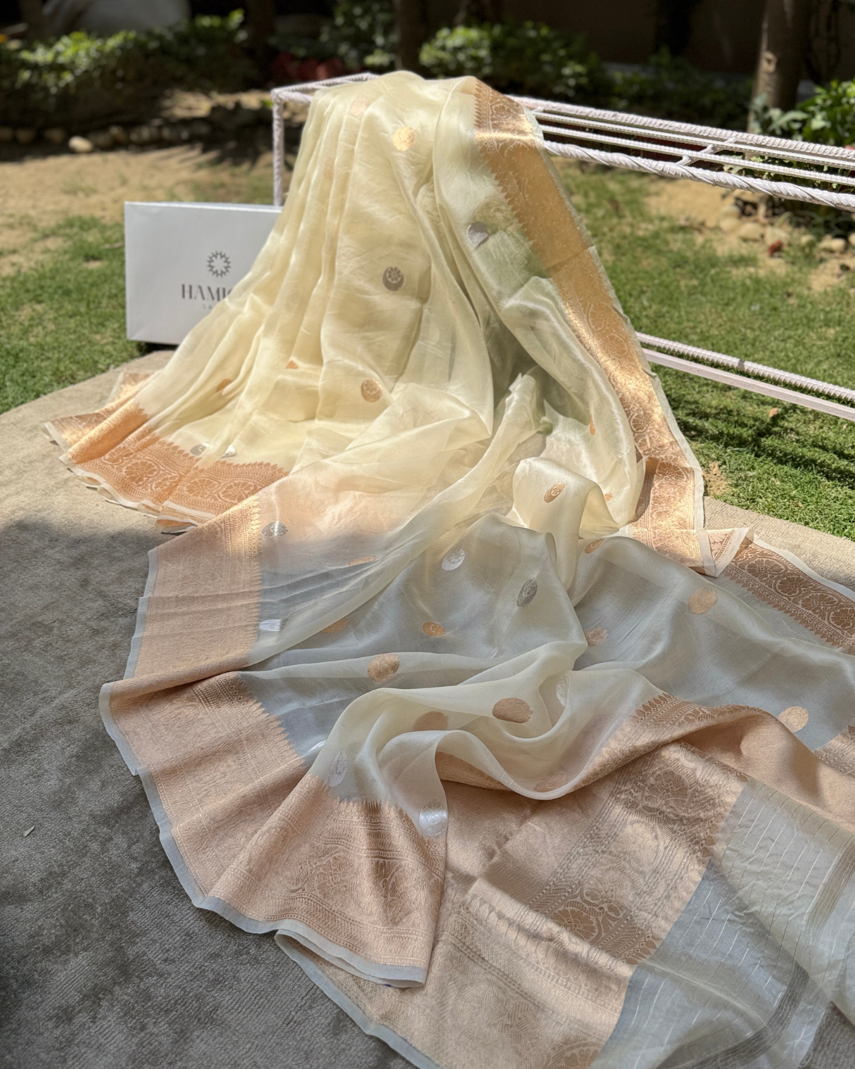 White-Gold Chand Tara Pure Banarasi Kora Silk Saree