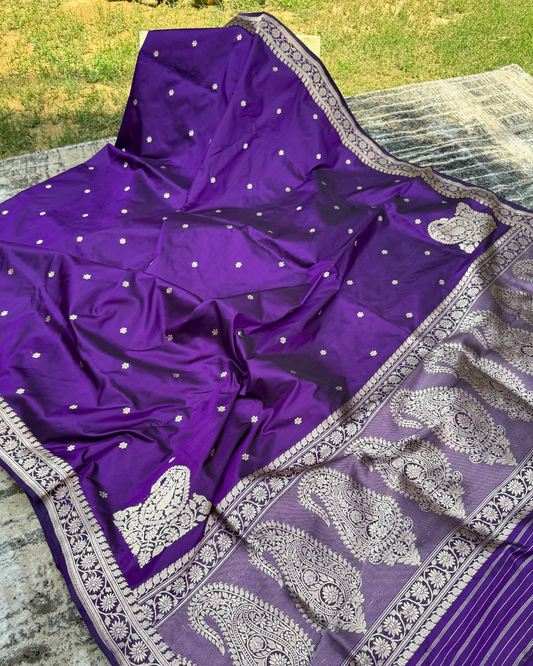 Pure Banarasi Katan Handloom Saree with Koniya Motifs