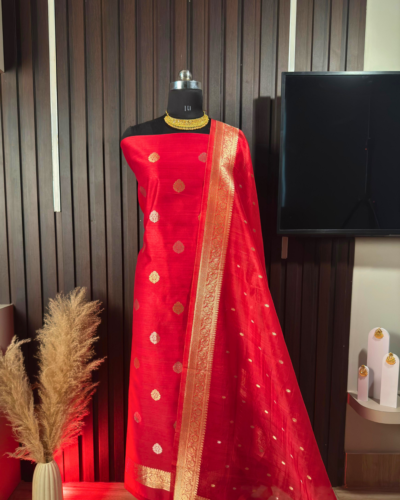 Red Pure Banarasi Mercerised Kora Handloom Kadwa Suit Set with Dupatta