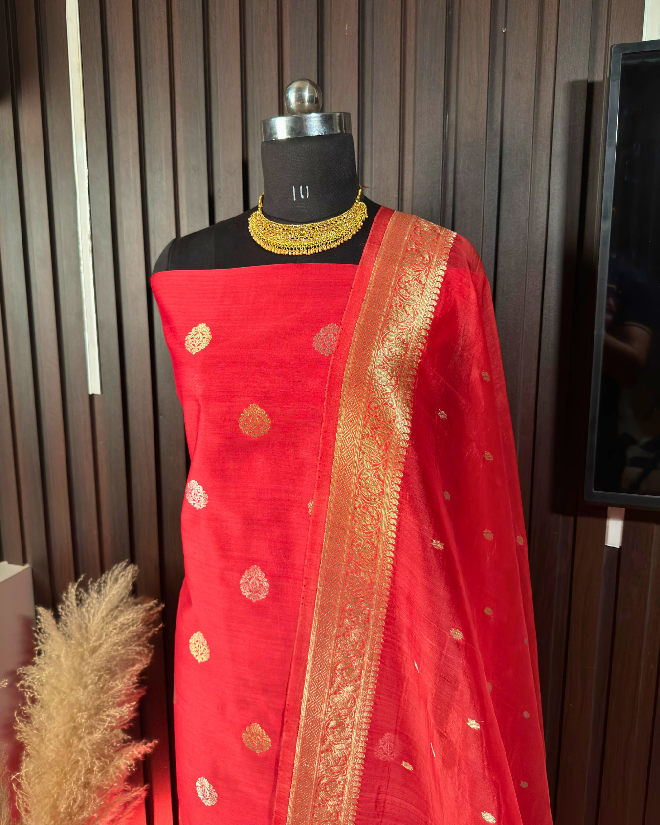 Red Pure Banarasi Mercerised Kora Handloom Kadwa Suit Set with Dupatta