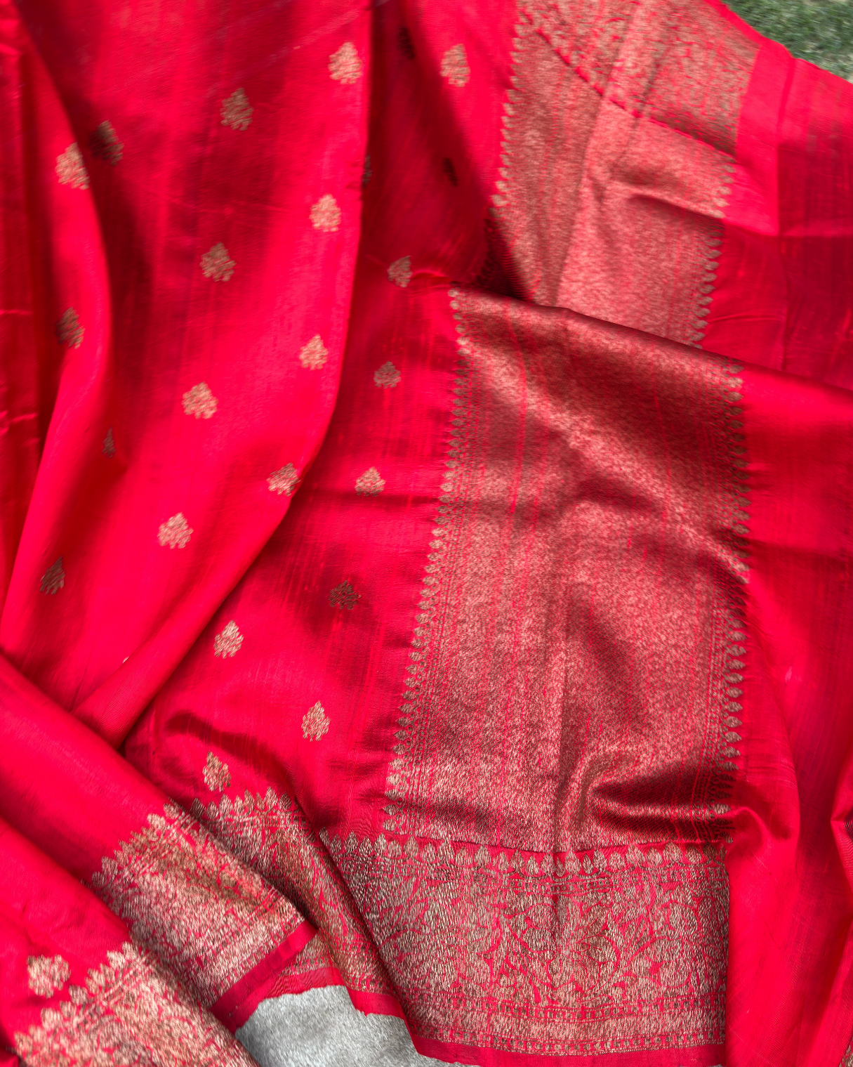 Red Pure Banarasi Raw Silk Saree