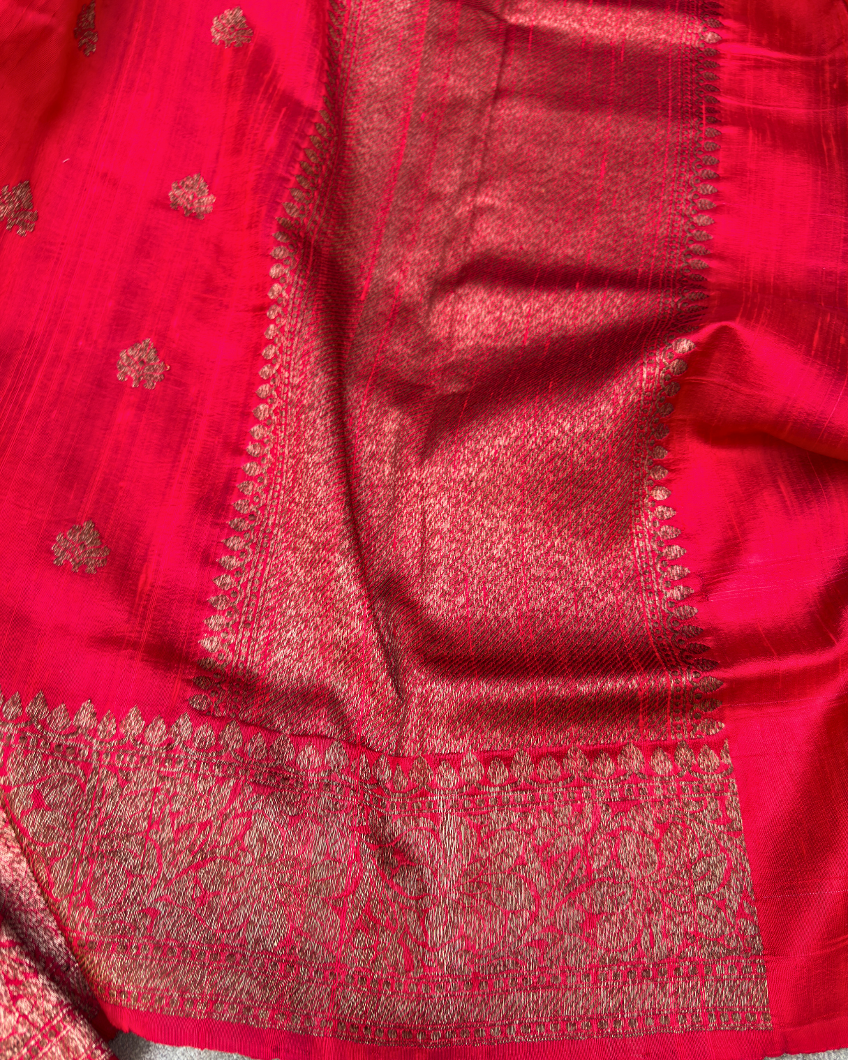 Red Pure Banarasi Raw Silk Saree