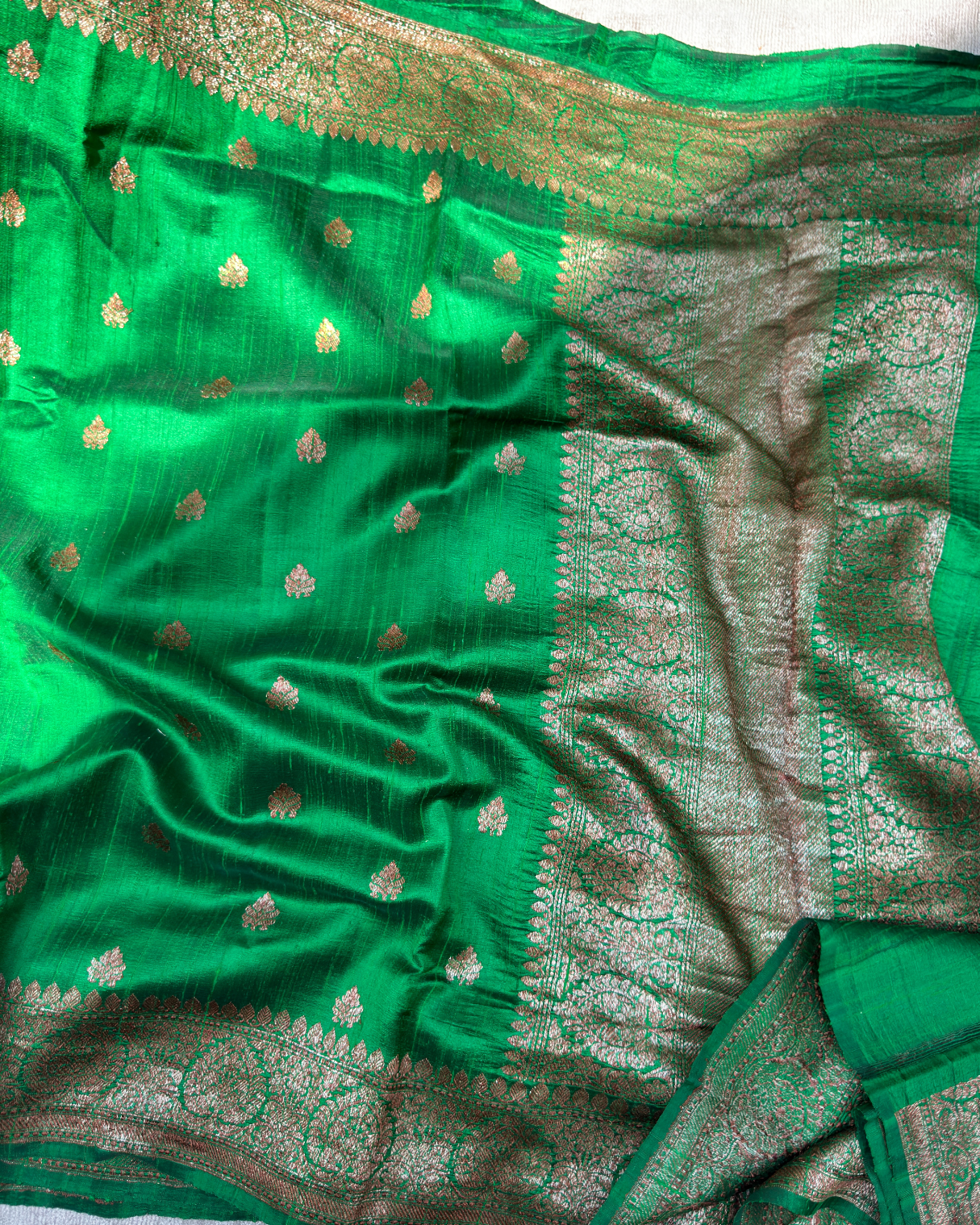 Green Pure Banarasi Raw SIlk Saree