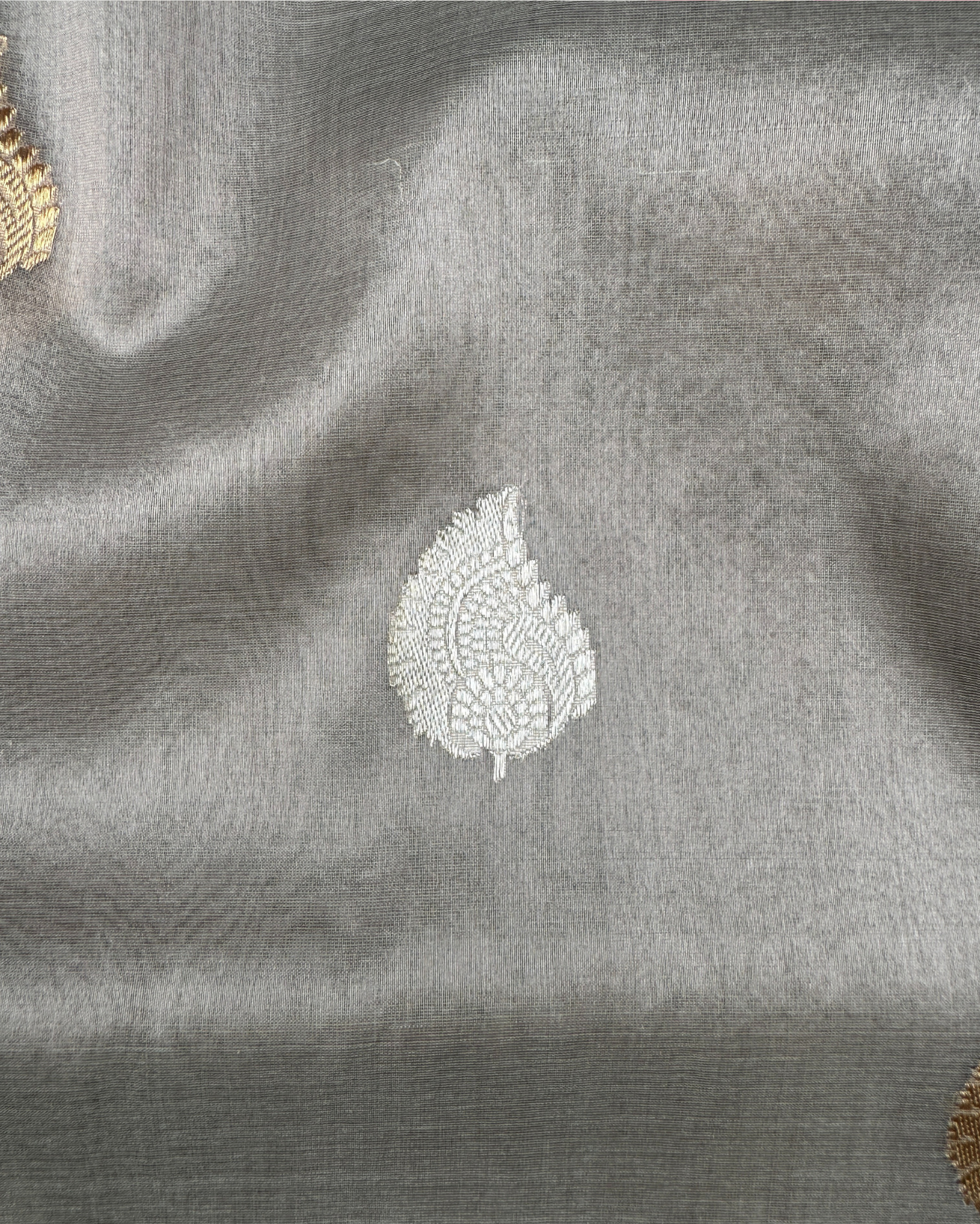 Grey Banarasi Handloom Double Kora Katan Handloom Saree