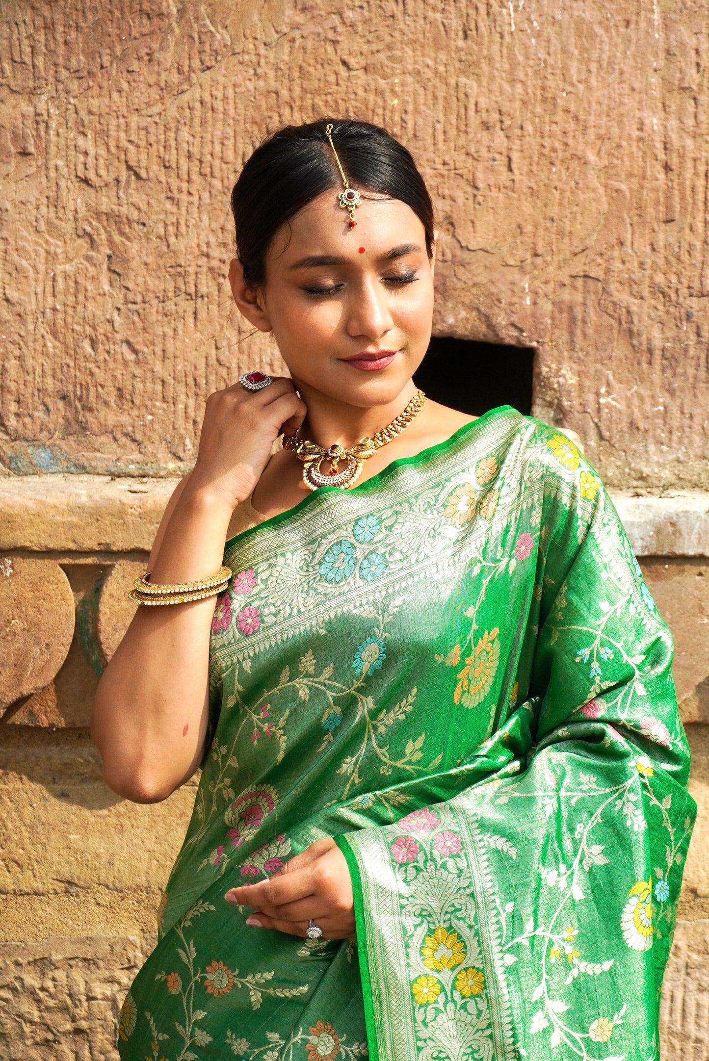 'Aayat' Floral Banarasi Tissue Tilfi Jaal Saree