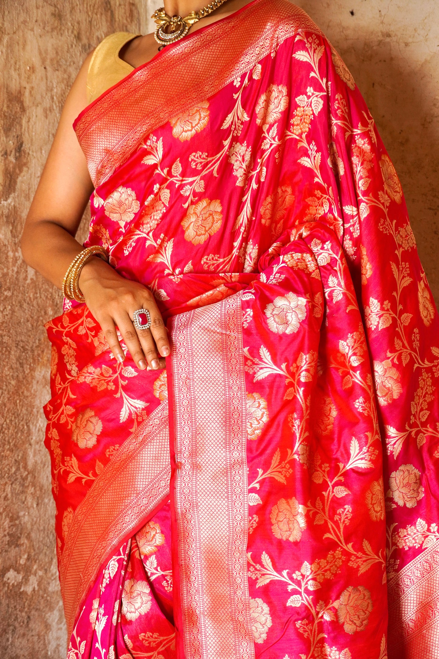 'Aayat' Floral Tilfi Banarasi Katan Jaal Saree