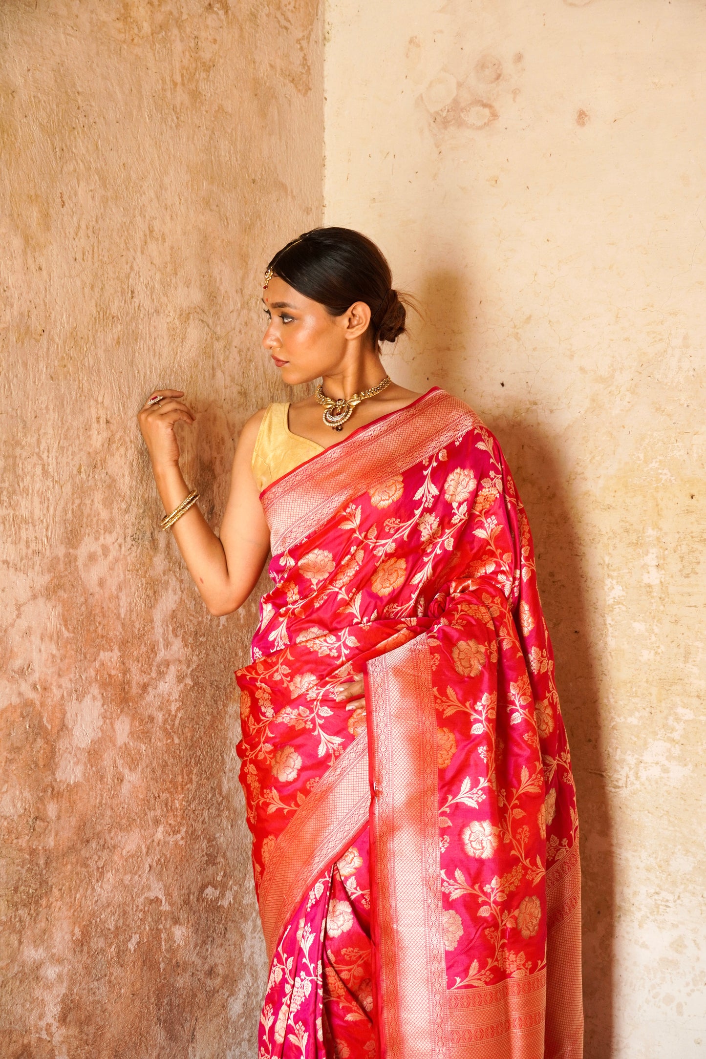 'Aayat' Floral Tilfi Banarasi Katan Jaal Saree