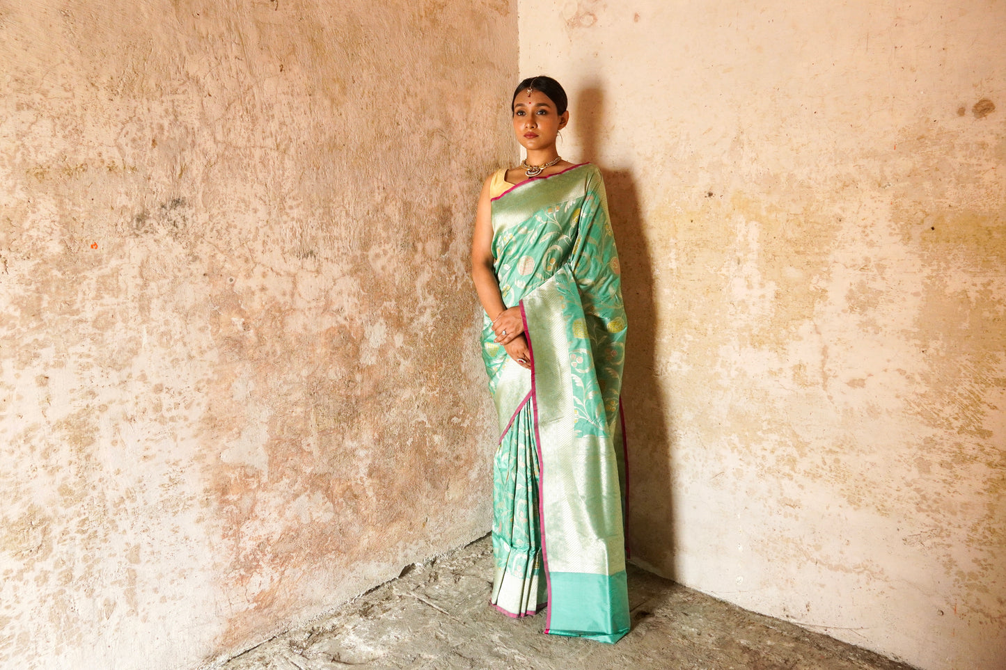 'Aayat' Light Green Katan Floral Tilfi Banarasi Jaal Saree