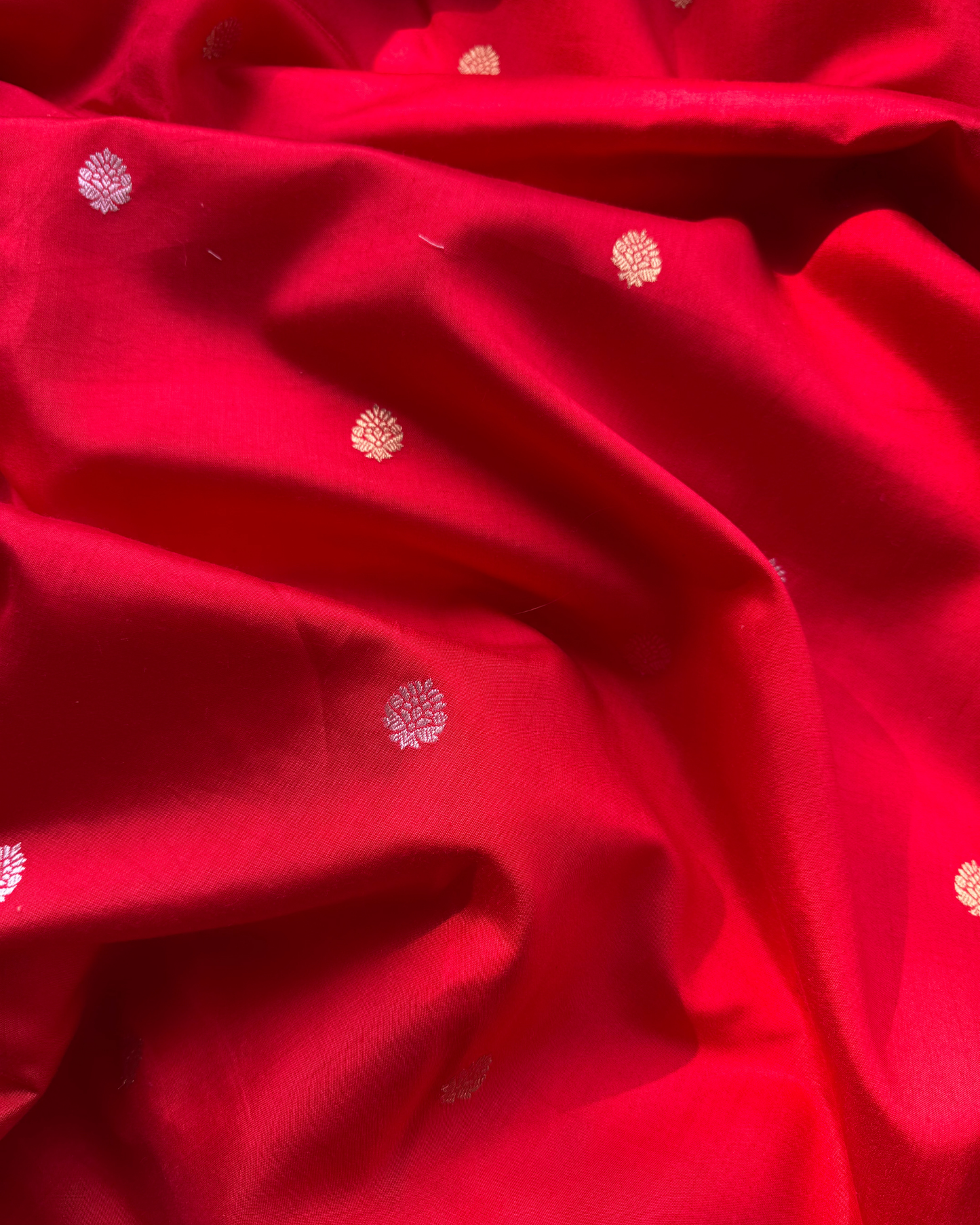 Red Pure Banarasi Mulberry Mango Soft Silk Saree