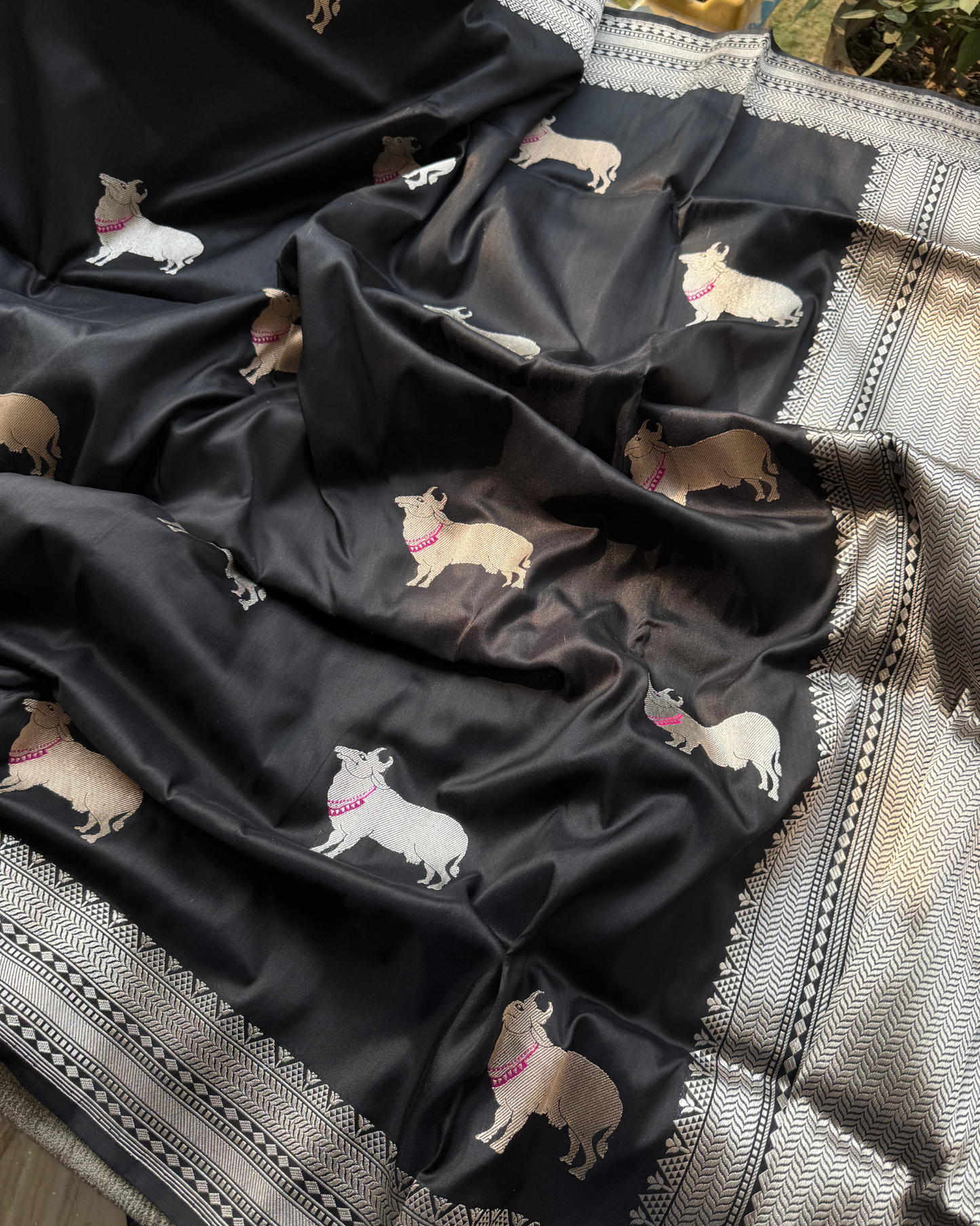 Black Pure Banarasi Katan Ektara Silk Saree
