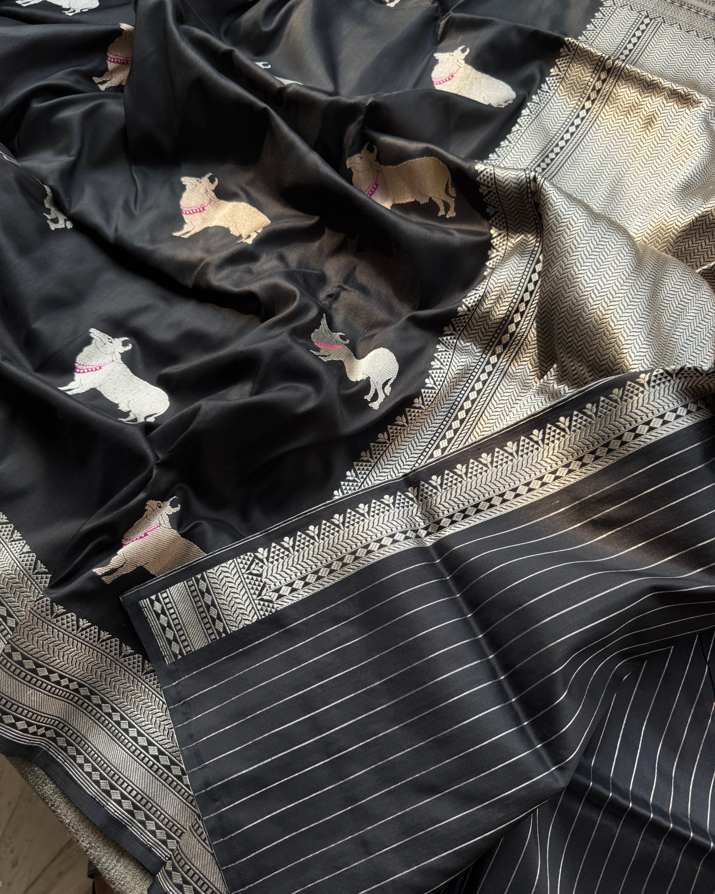 Black Pure Banarasi Katan Ektara Silk Saree