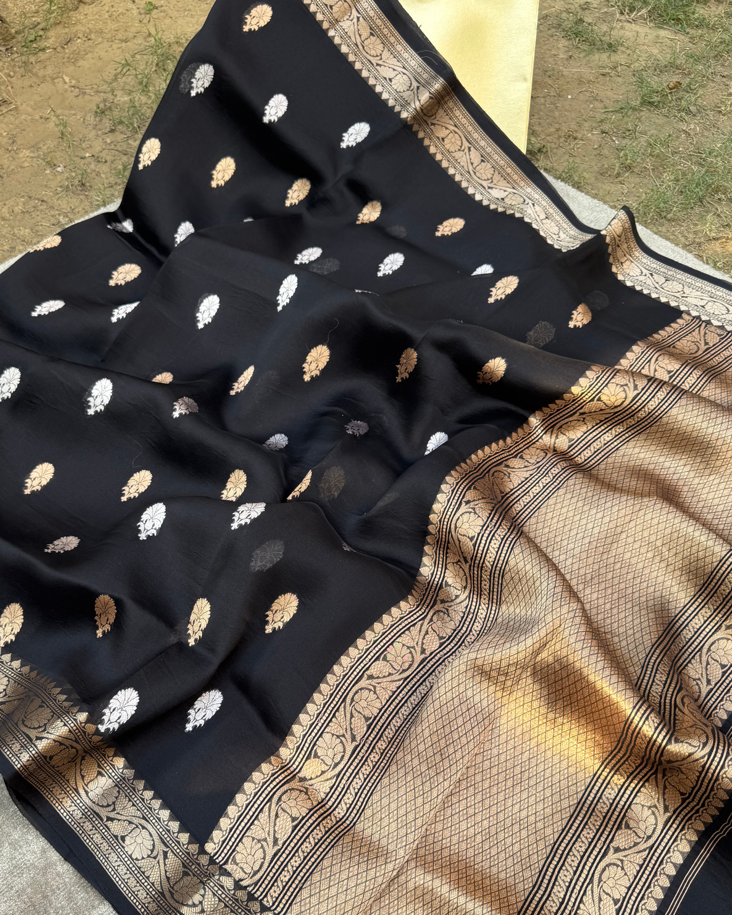 Black Pure Banarasi Kora Silk Saree