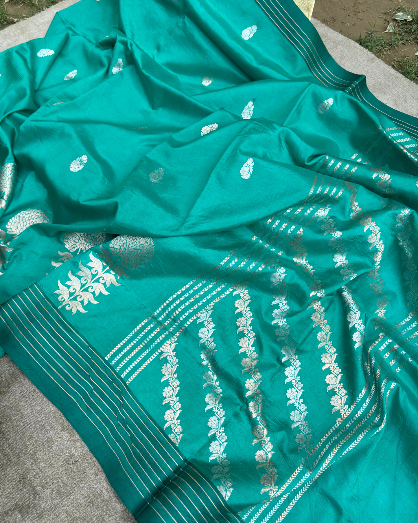 Sea Green Pure Banarasi Mulberry Mango Soft Silk Saree