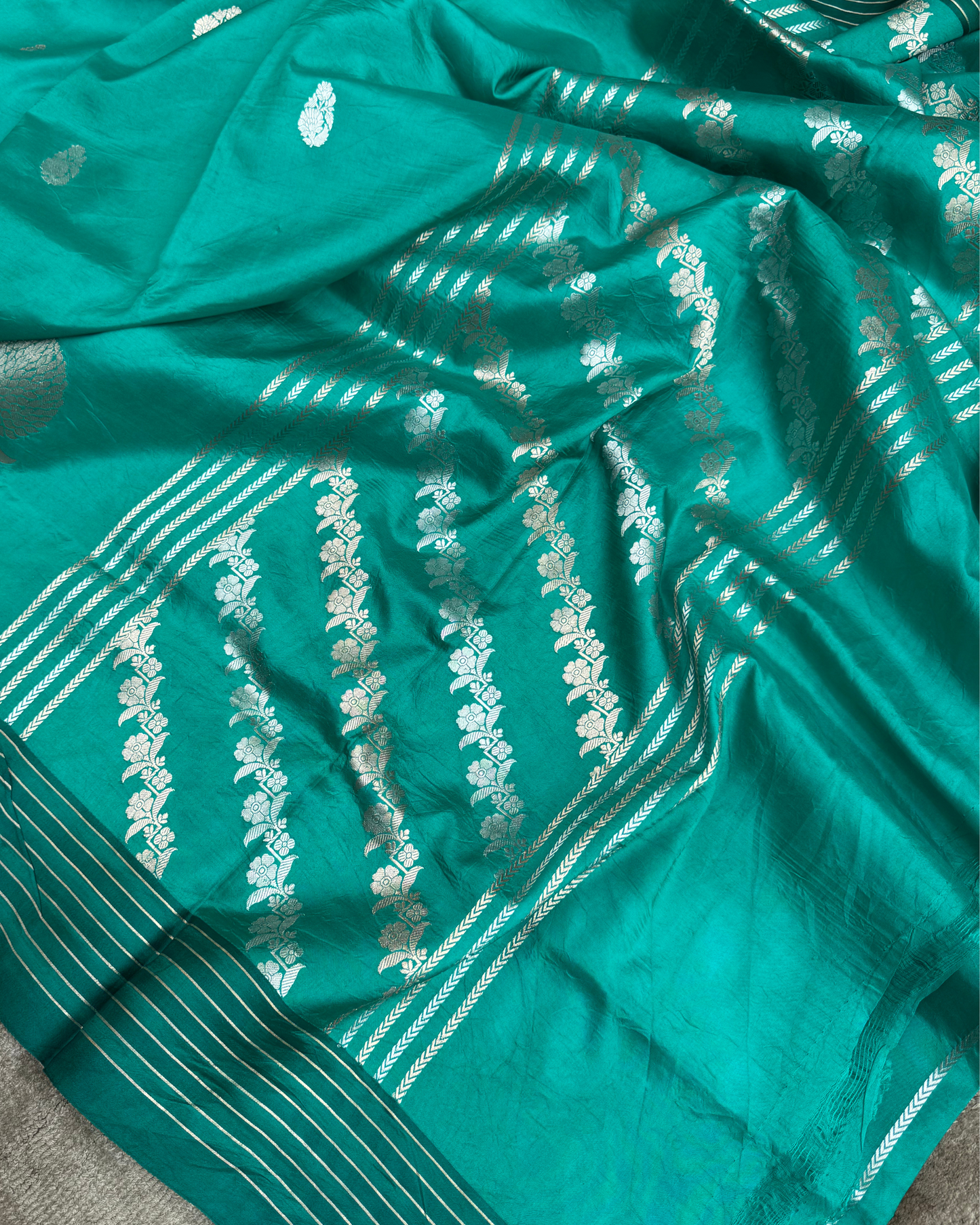 Sea Green Pure Banarasi Mulberry Mango Soft Silk Saree