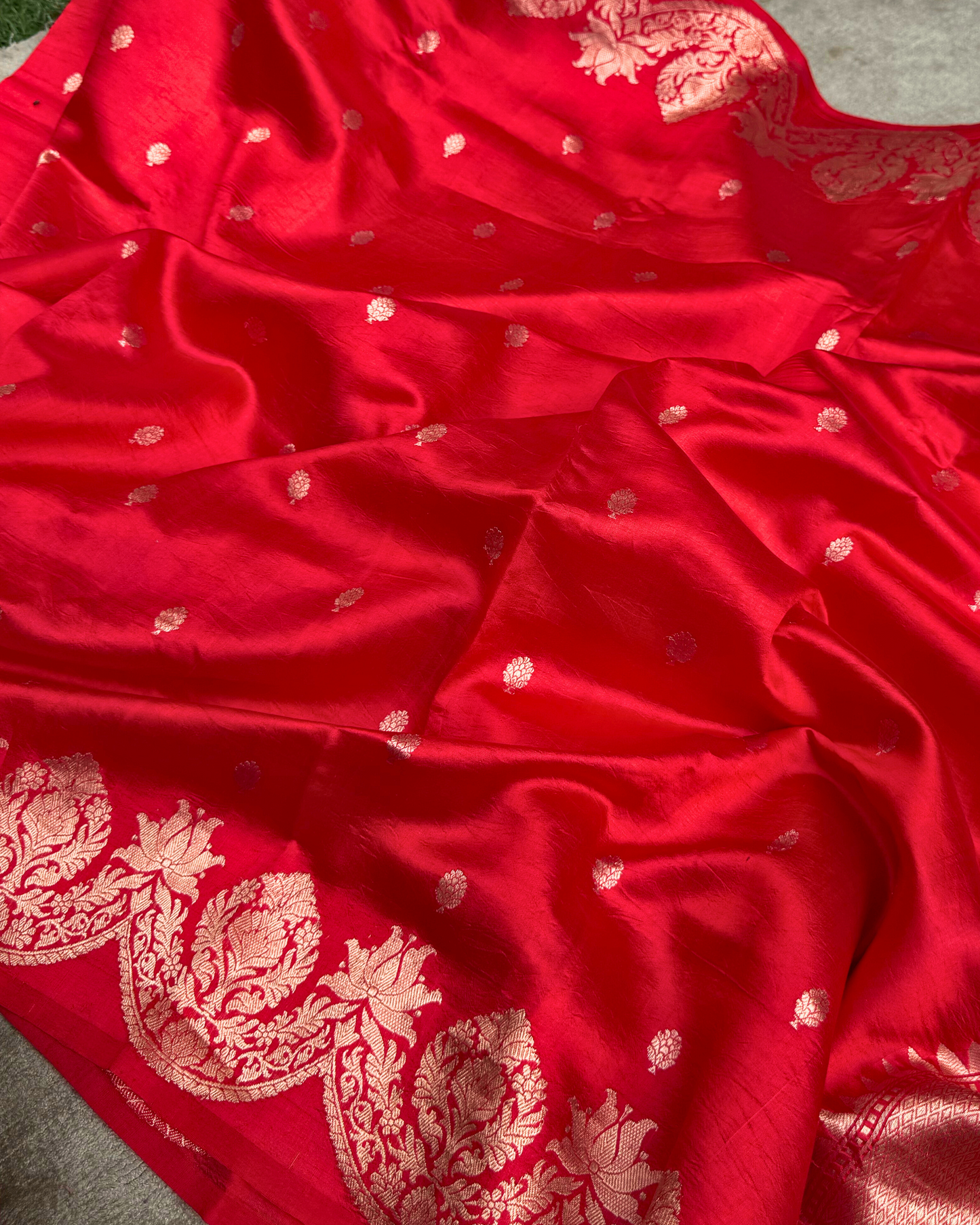 Red Pure Banarasi Mulberry Soft Silk Saree