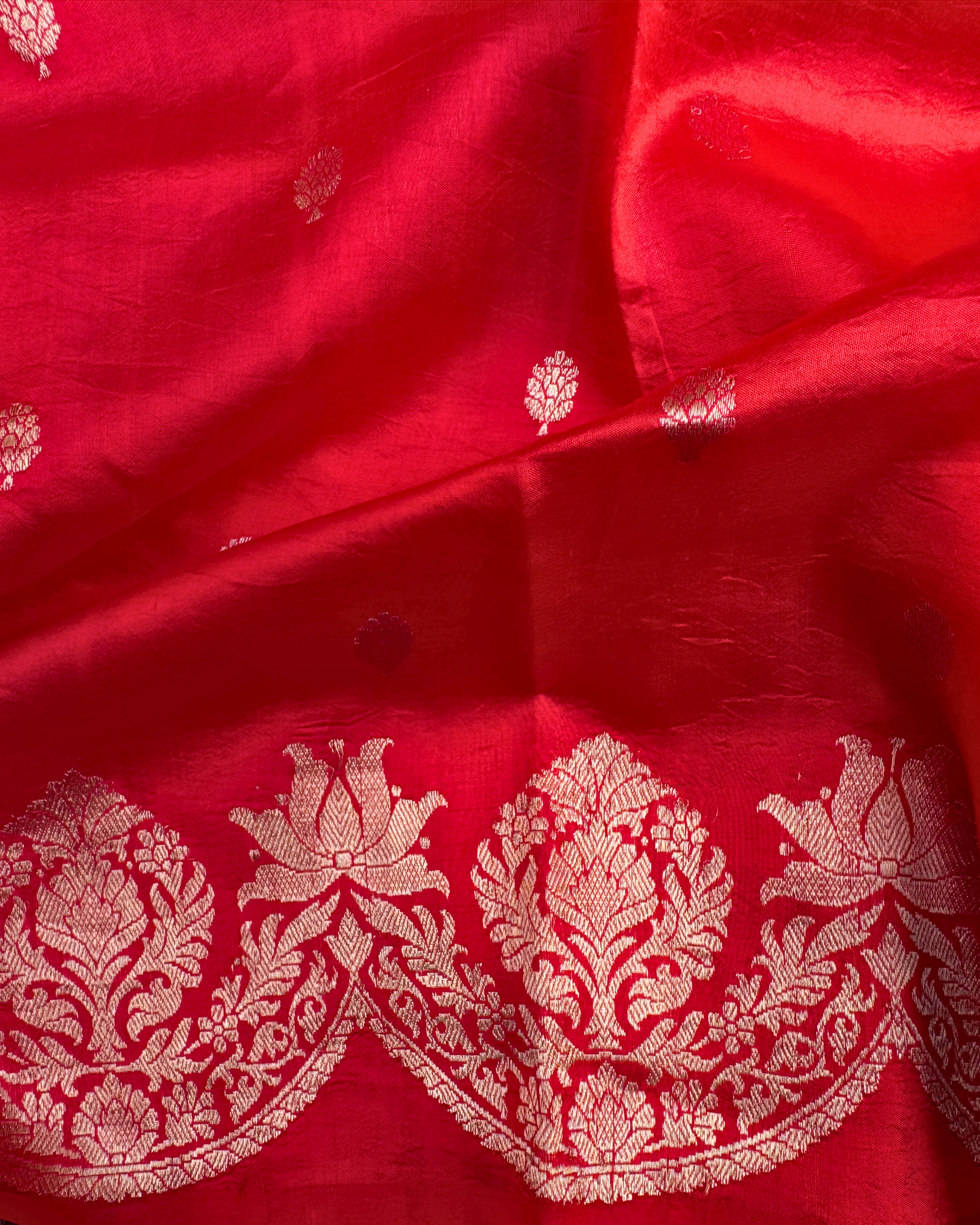 Red Pure Banarasi Mulberry Soft Silk Saree