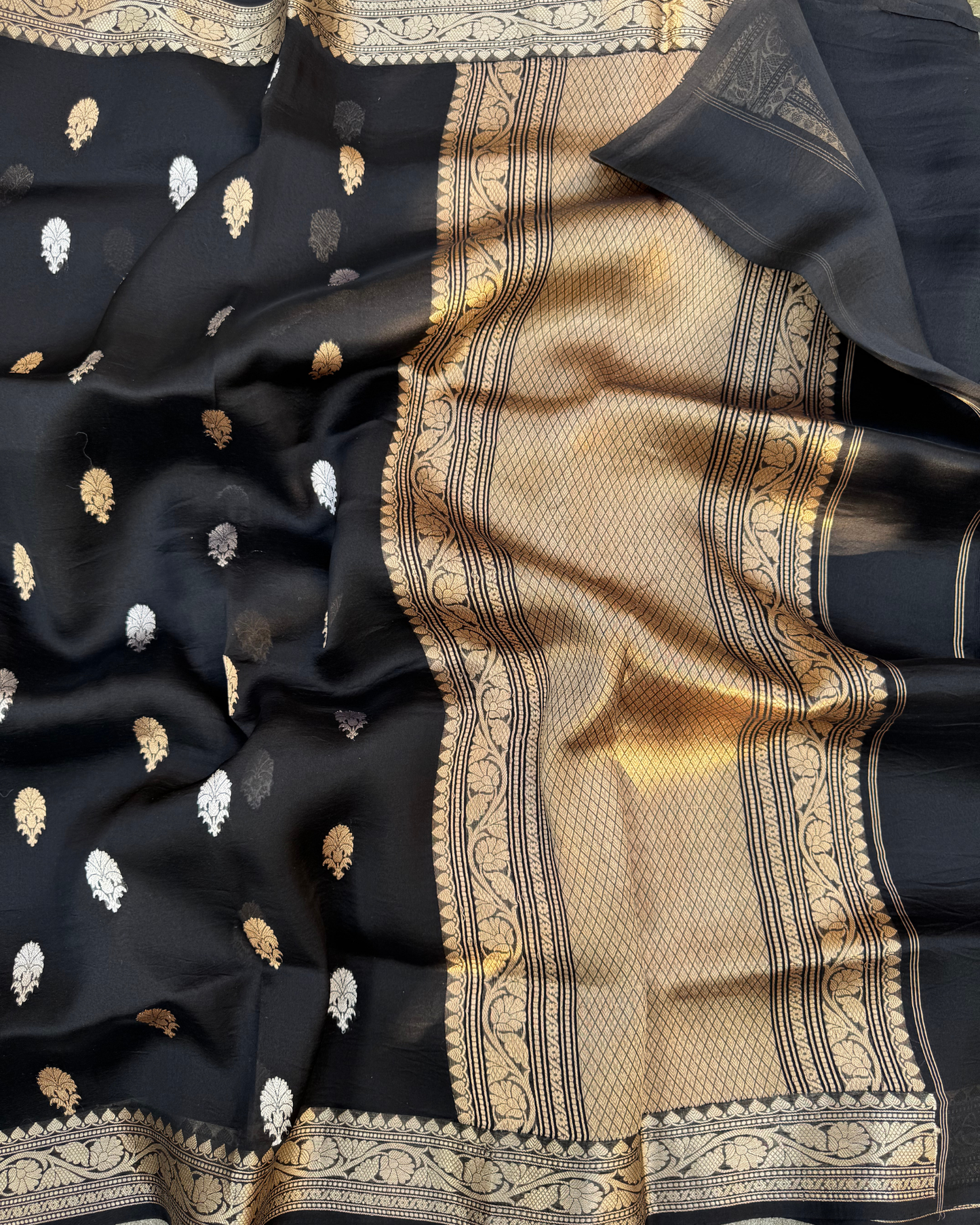 Black Pure Banarasi Kora Silk Saree