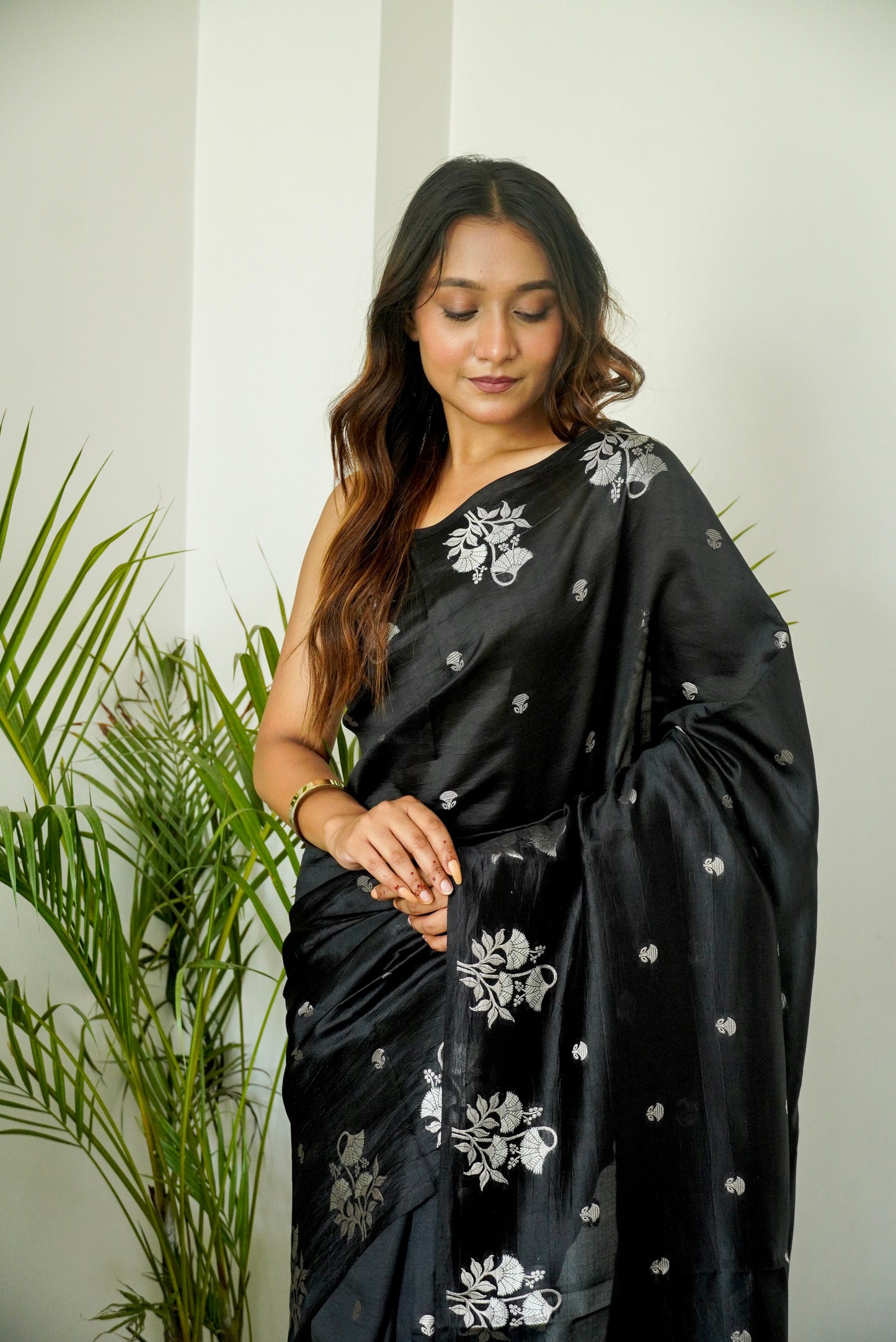 Black Raw Mango - Ethereal Silk