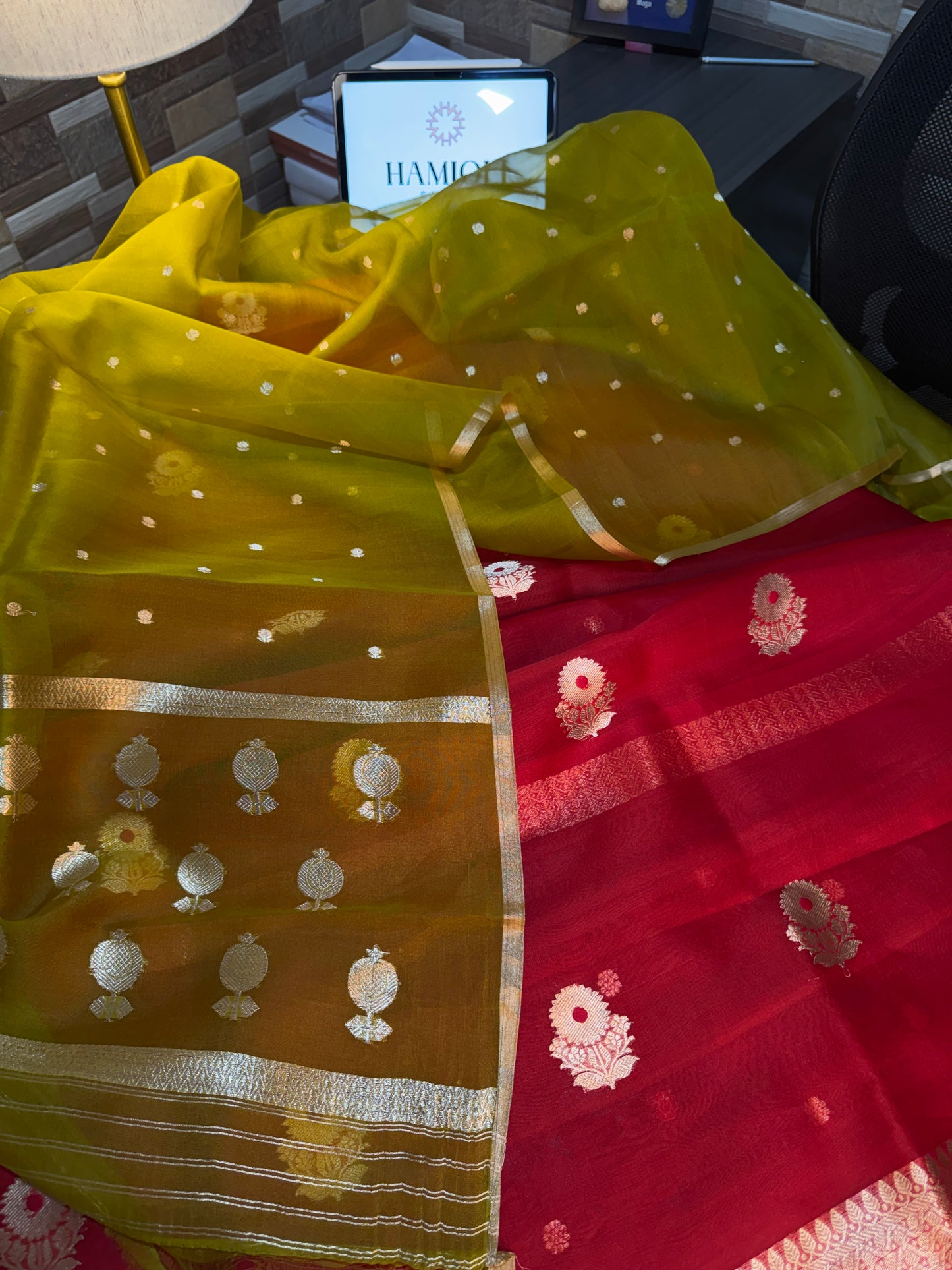 Mehfil-e-Gul — Kora Silk 3-Piece Suit Set