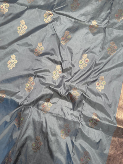Powder Blue Pure Katan Silk Kadwa Handwoven Banarasi Saree