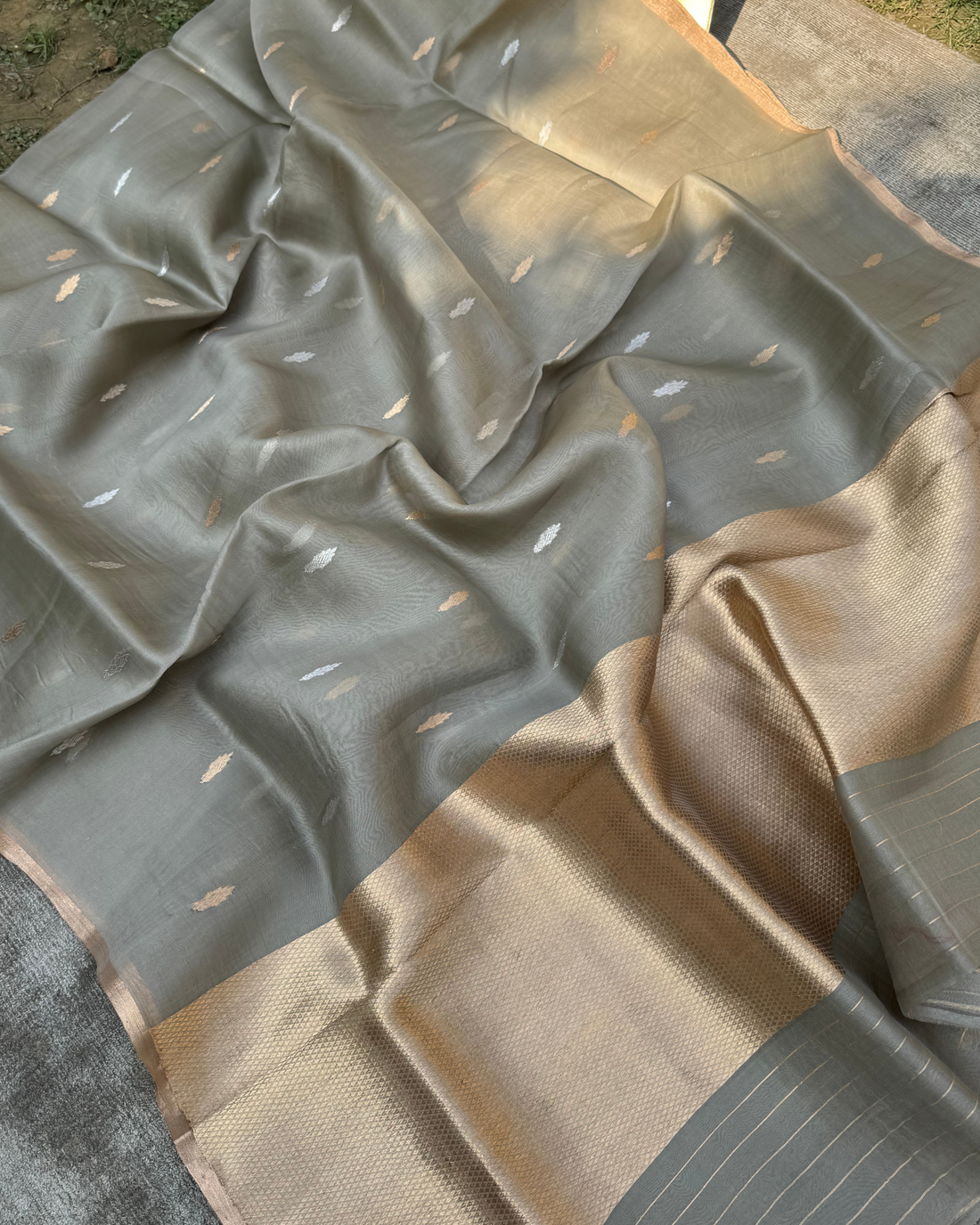 Grey pure Kora silk Banarasi saree with delicate Kadwa rose bootas full drape