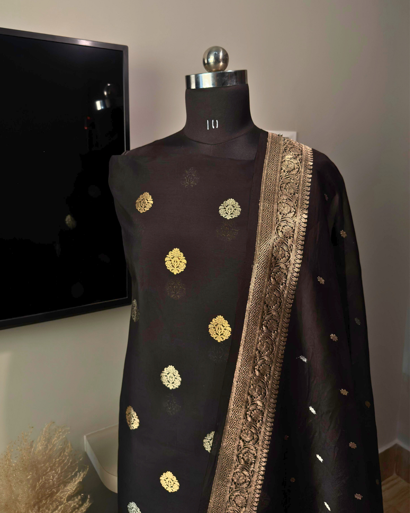 Black Pure Banarasi Mercerised Kora Handloom Kadwa Suit Set with Dupatta