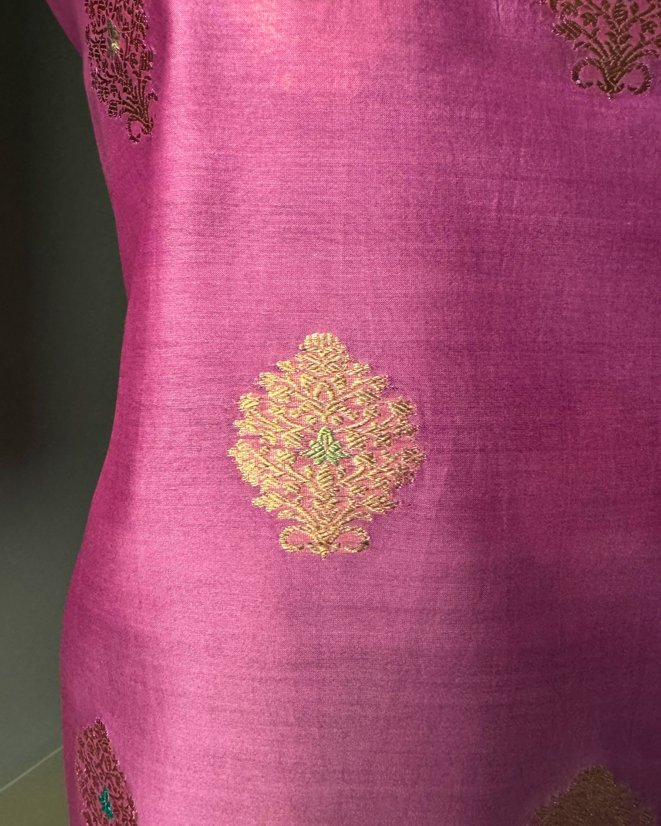 Pink Pure Banarasi Mercerised Kora Handloom Kadwa Suit Set with Dupatta