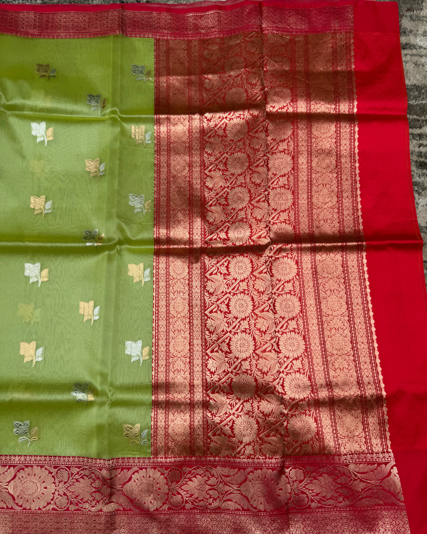 Green Banarasi Handloom Double Kora Katan Handloom Saree
