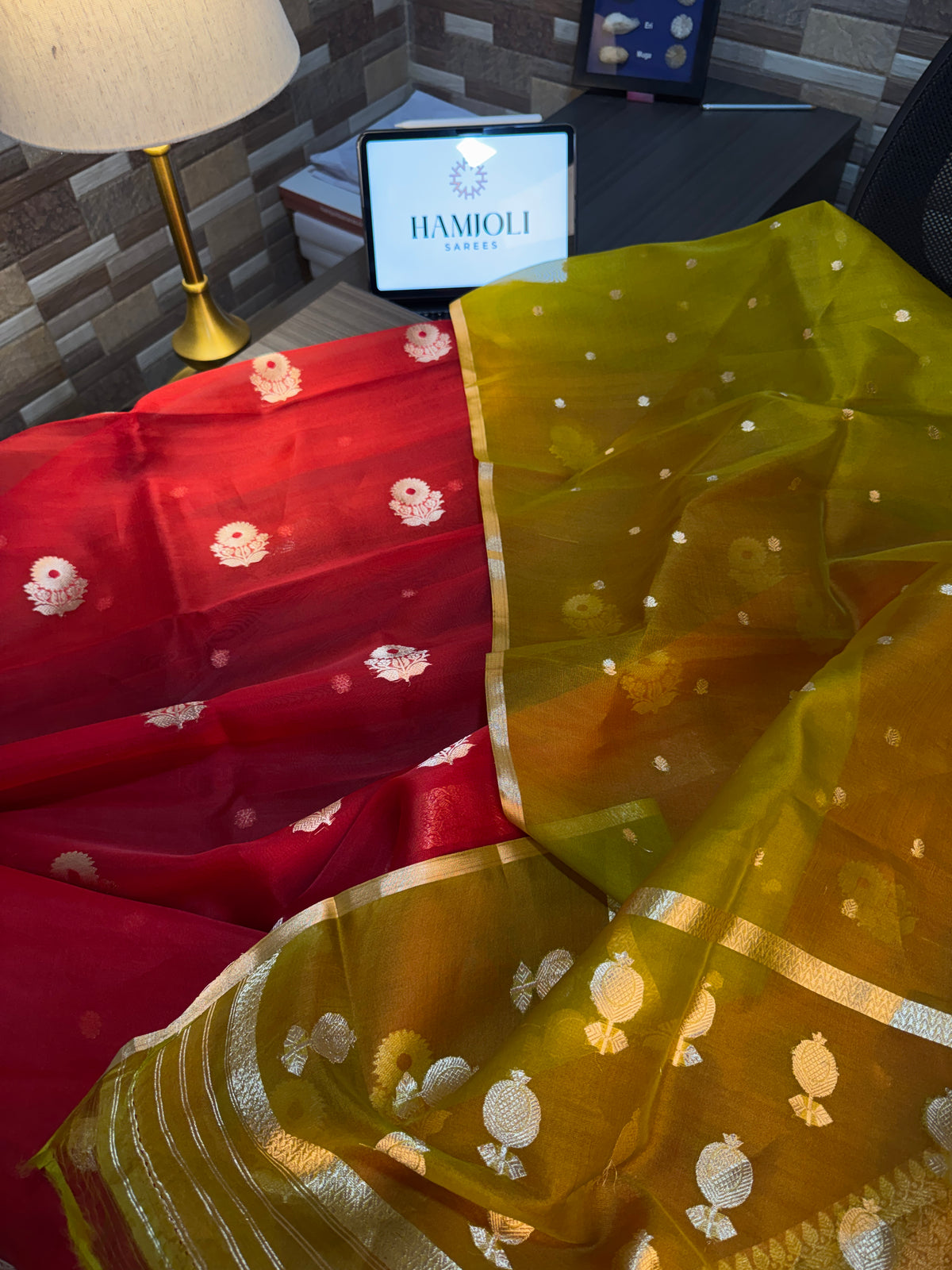 Mehfil-e-Gul — Kora Silk 3-Piece Suit Set