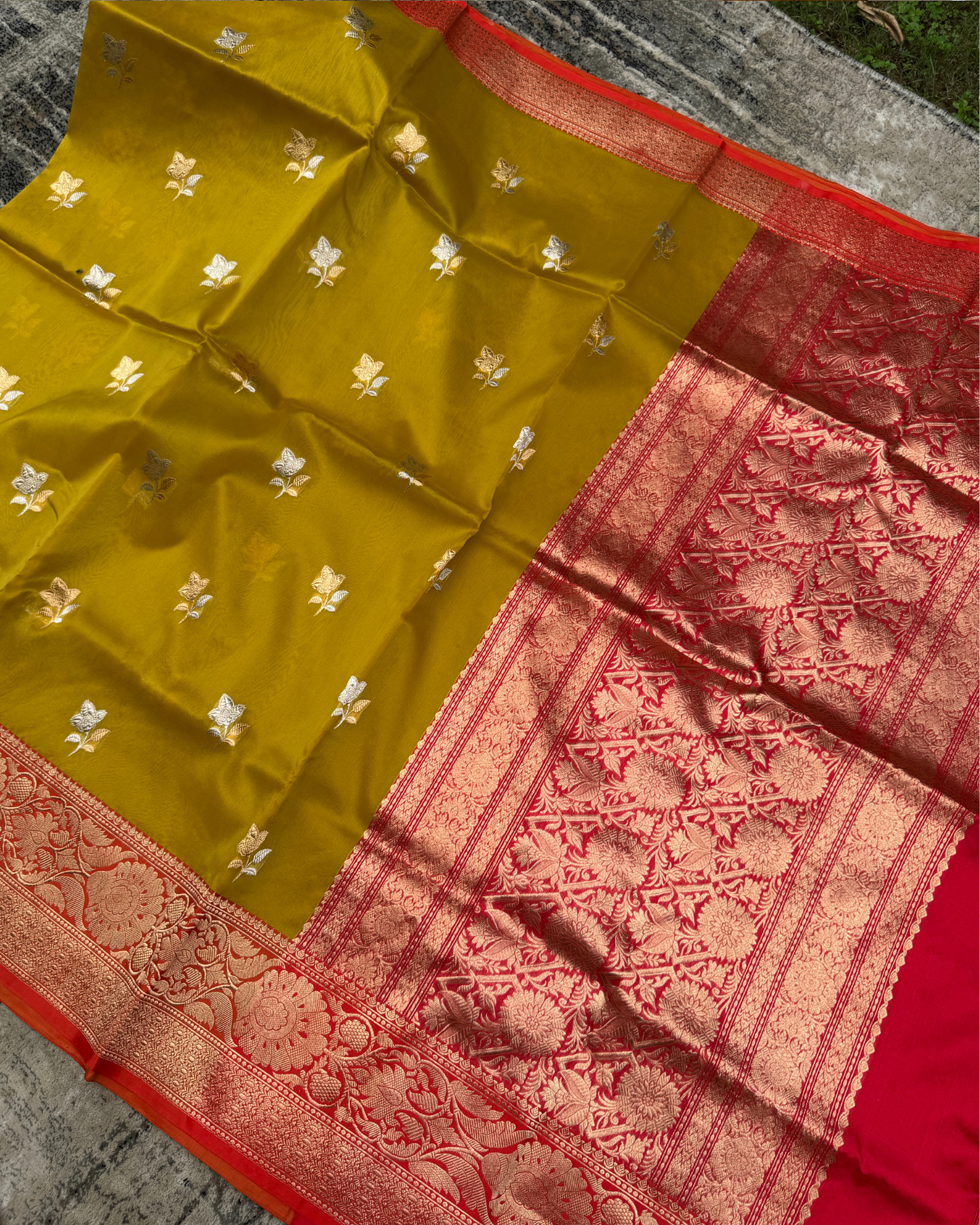 Mustard Banarasi Handloom Double Kora Katan Handloom Saree