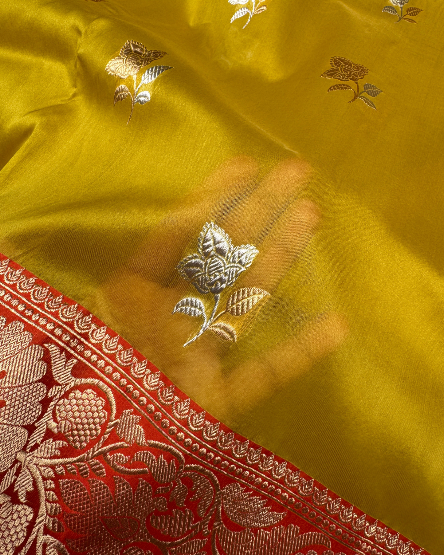 Mustard Banarasi Handloom Double Kora Katan Handloom Saree