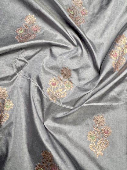 Powder Blue Pure Katan Silk Kadwa Handwoven Banarasi Saree