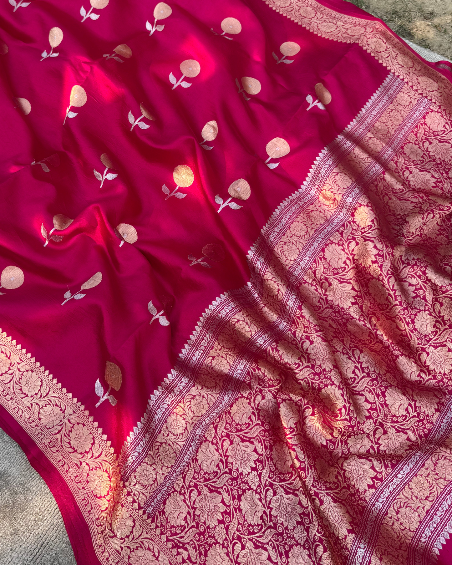 Dark Pink Pure Banarasi Mulberry Soft Silk Saree