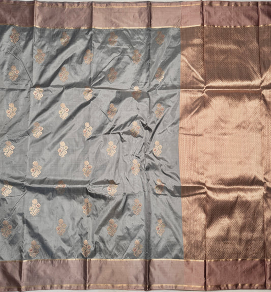 Powder Blue Pure Katan Silk Kadwa Handwoven Banarasi Saree
