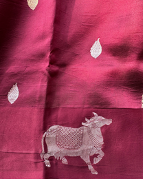 Wine pure Mulberry soft silk Banarasi saree pleats and border view