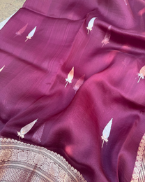 Sheer handloom drape and pleats view of magenta pink pure Kora silk saree